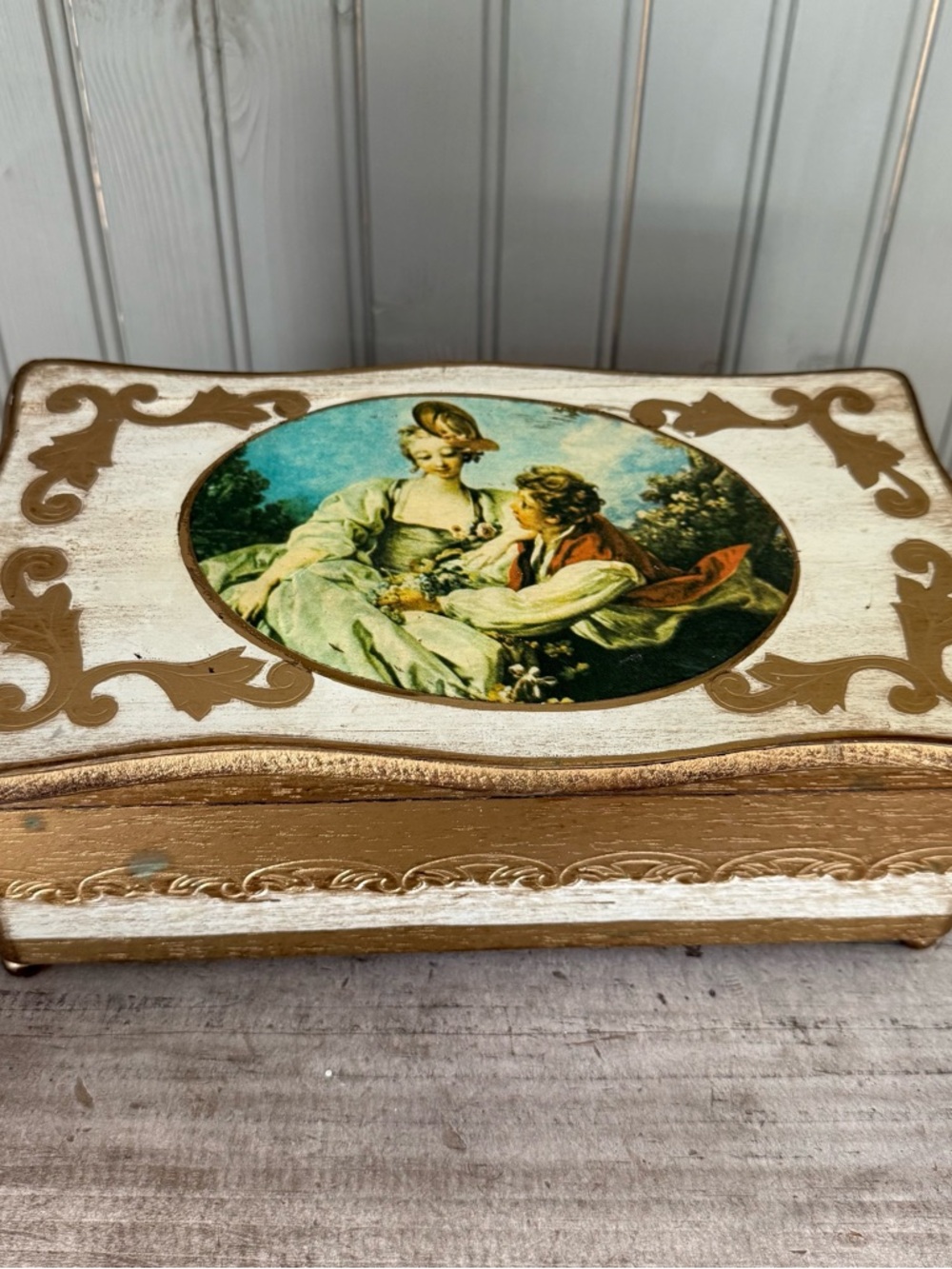 VINTAGE ITALIAN STYLE TOLE FLORENTINE WOOD JEWELRY MUSIC BOX - JAPAN